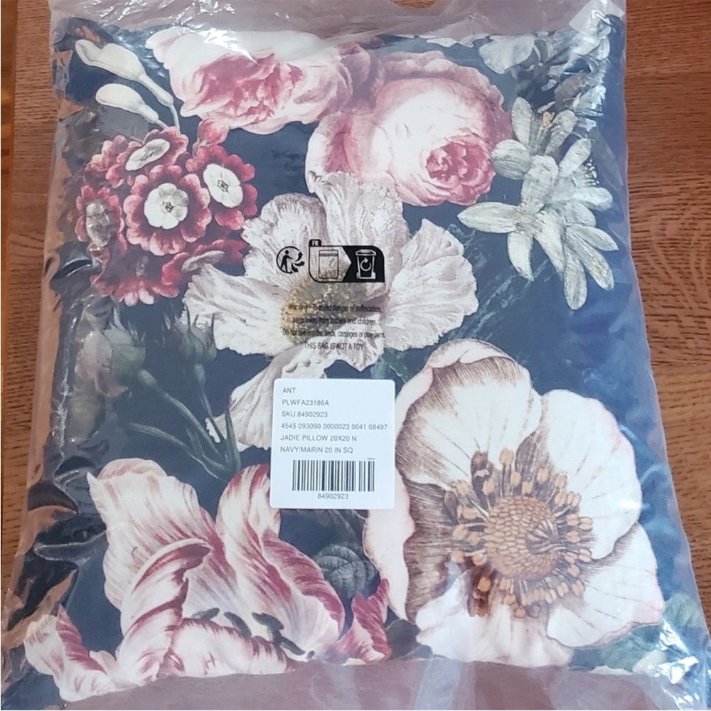 Anthropologie Jadie Pillow SOLD OUT - Picture 9 of 9